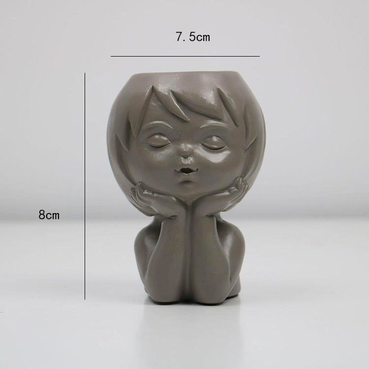 A Meaty Flowerpot In A Simple Office