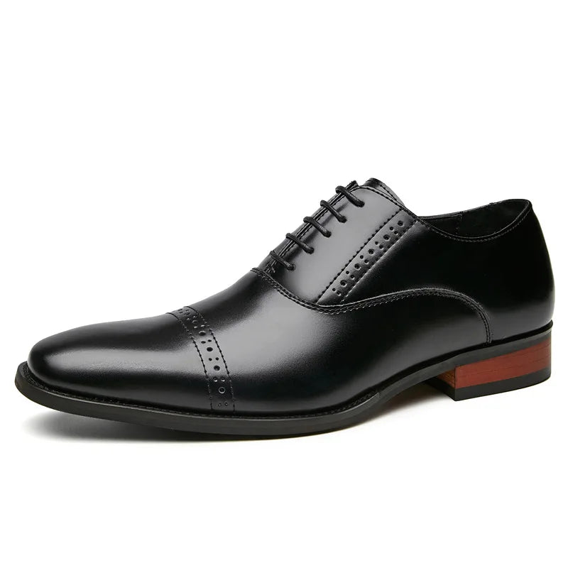 Classic Designers Men's Brogue Shoes Fashion Lace up Men Genuine Leather Dress Shoes & Oxford